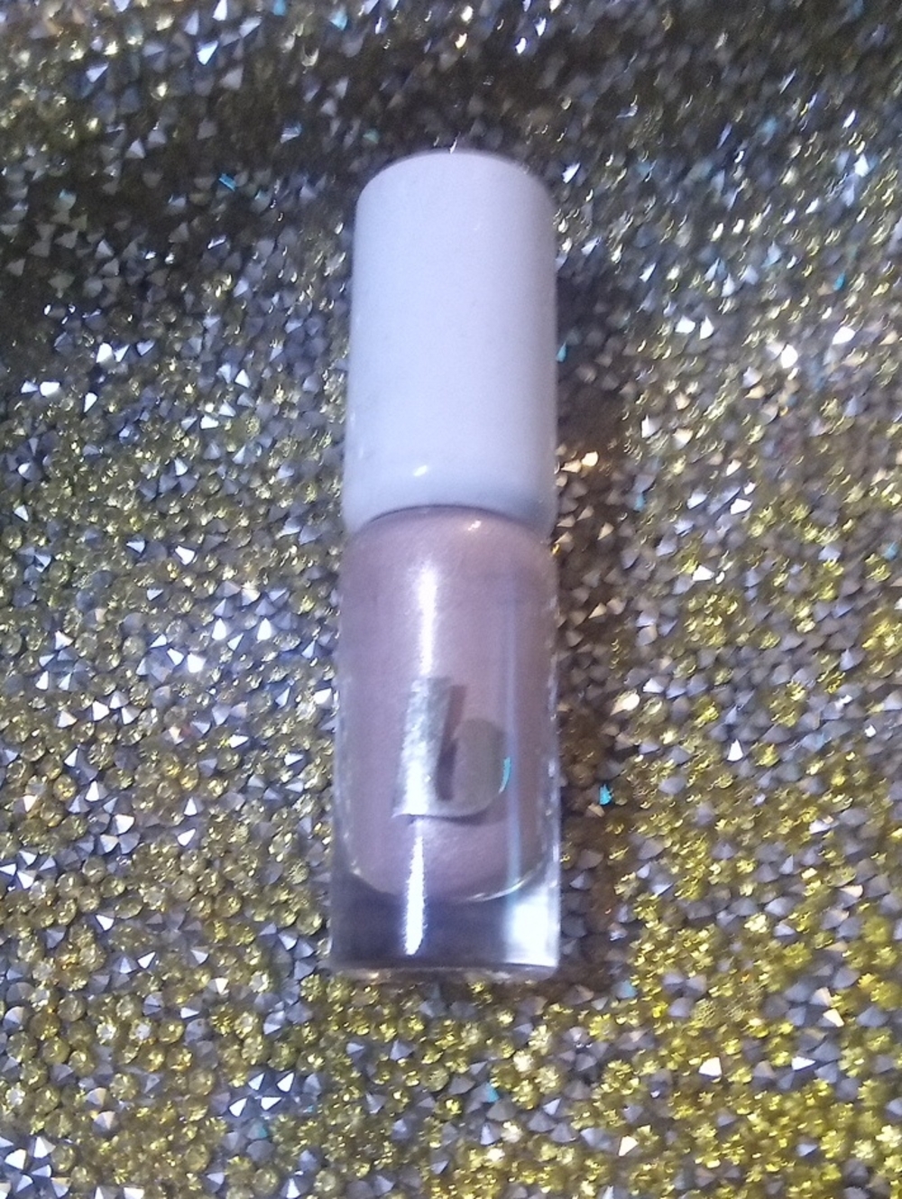 Pearlescent Pink Liquid Highlighter - Unknown Brand